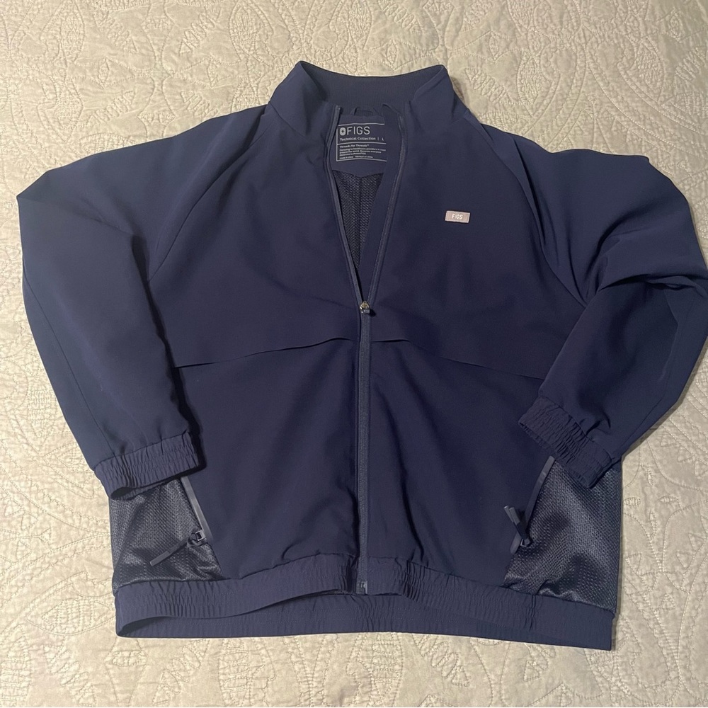 Figs Sydney scrub jacket navy size large